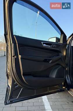 Позашляховик / Кросовер Ford Edge 2016 в Первомайську
