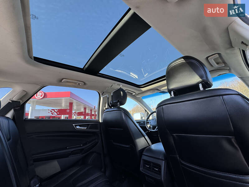 Внедорожник / Кроссовер Ford Edge 2015 в Черновцах