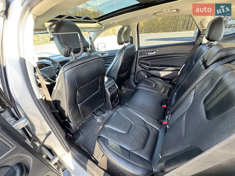 Внедорожник / Кроссовер Ford Edge 2015 в Черновцах