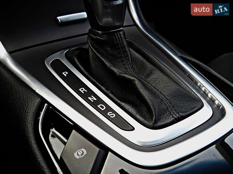 Позашляховик / Кросовер Ford Edge 2017 в Черкасах