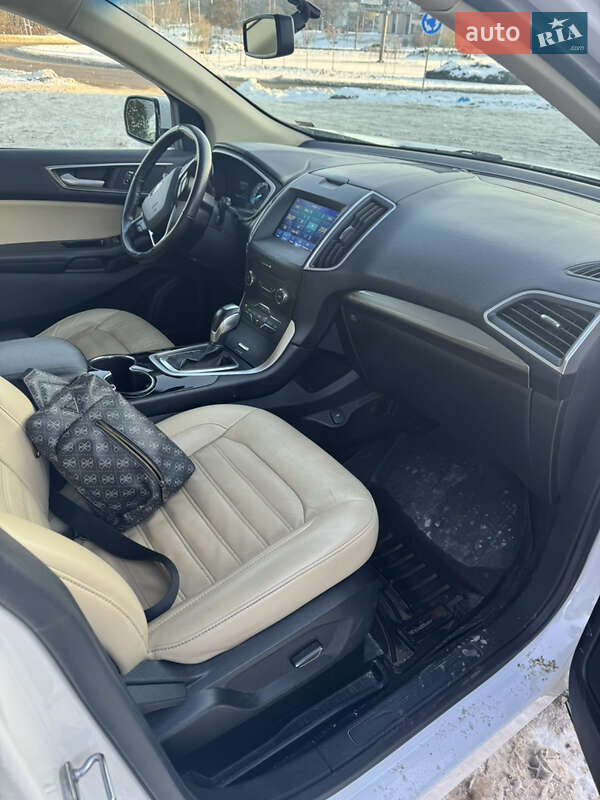 Внедорожник / Кроссовер Ford Edge 2016 в Запорожье