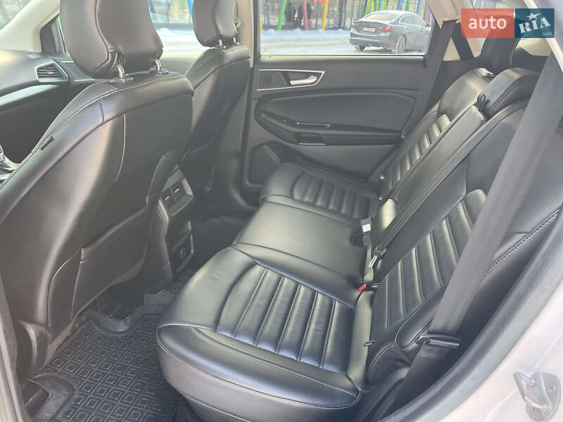 Внедорожник / Кроссовер Ford Edge 2017 в Киеве