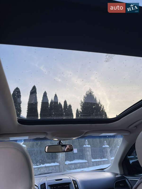 Внедорожник / Кроссовер Ford Edge 2017 в Надворной