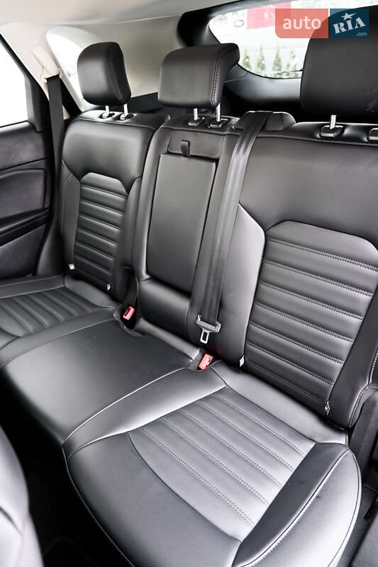 Внедорожник / Кроссовер Ford Edge 2018 в Луцке фото 20 Внедорожник / Кроссовер Ford Edge 2018 в Луцке