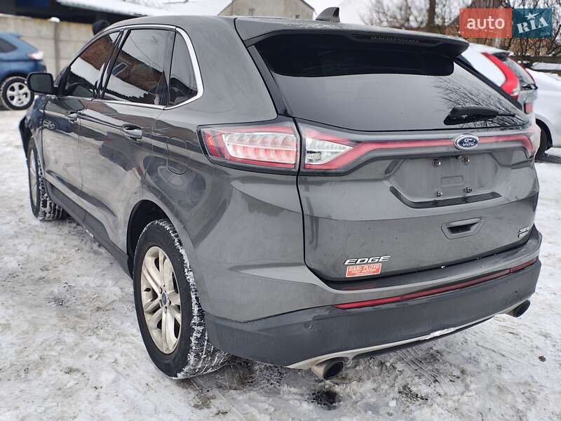 Позашляховик / Кросовер Ford Edge 2016 в Рівному