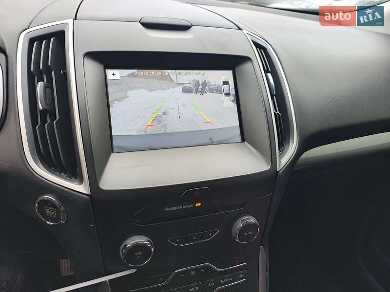 Позашляховик / Кросовер Ford Edge 2016 в Рівному