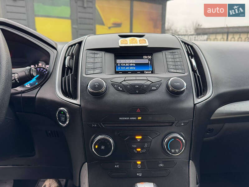 Позашляховик / Кросовер Ford Edge 2017 в Стрию