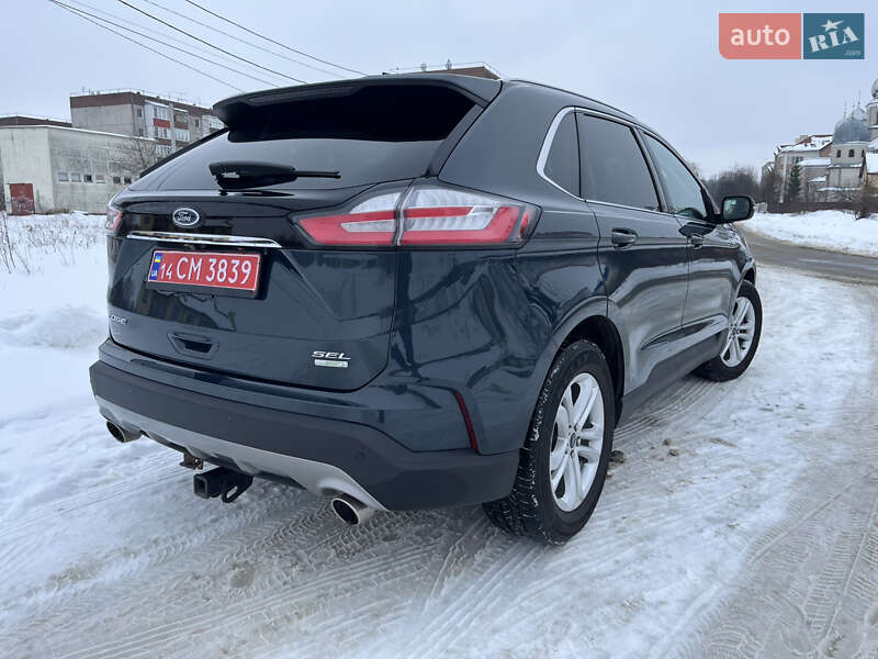 Позашляховик / Кросовер Ford Edge 2019 в Стрию