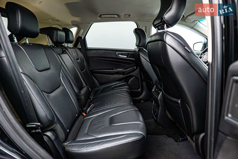 Позашляховик / Кросовер Ford Edge 2016 в Києві