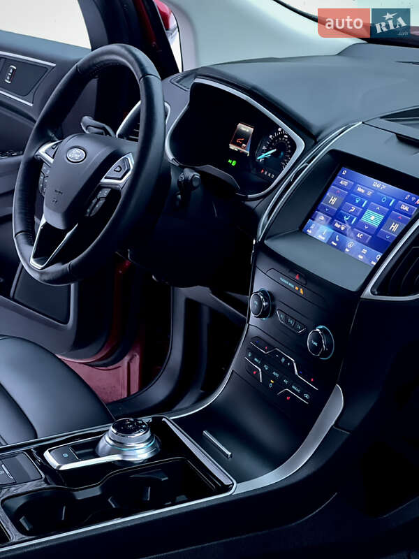 Внедорожник / Кроссовер Ford Edge 2020 в Киеве