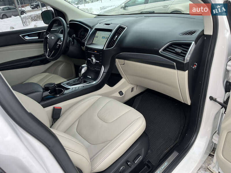 Внедорожник / Кроссовер Ford Edge 2017 в Киеве