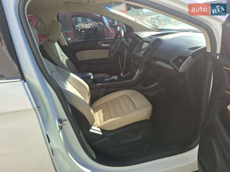 Позашляховик / Кросовер Ford Edge 2020 в Рівному