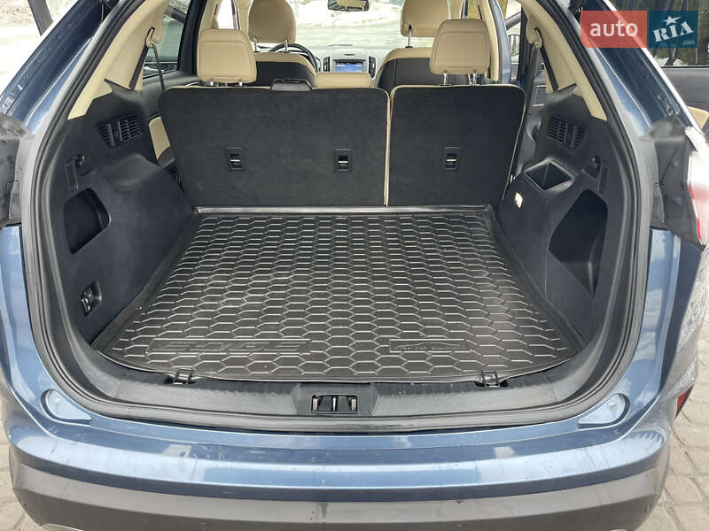 Внедорожник / Кроссовер Ford Edge 2019 в Львове