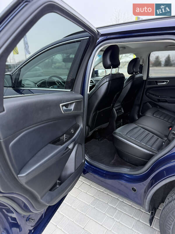 Позашляховик / Кросовер Ford Edge 2016 в Вознесенську