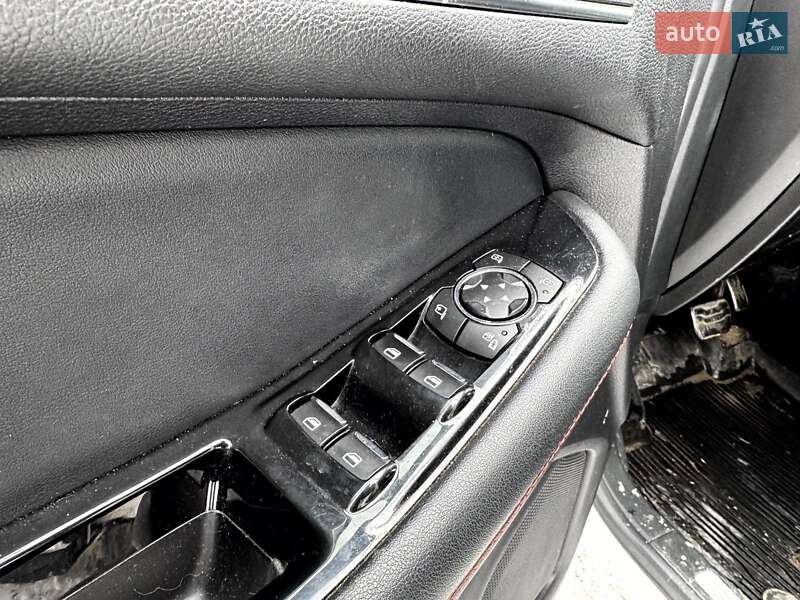 Внедорожник / Кроссовер Ford Edge 2019 в Киеве