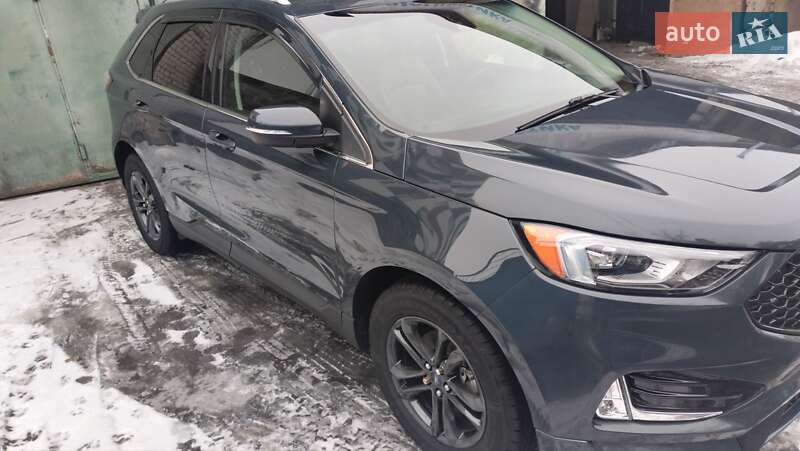Позашляховик / Кросовер Ford Edge 2019 в Рівному