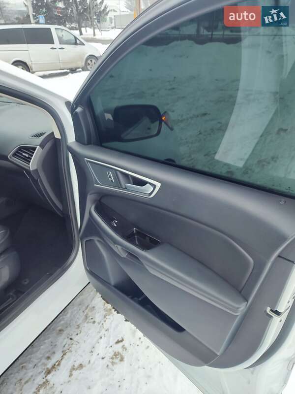 Позашляховик / Кросовер Ford Edge 2020 в Луцьку