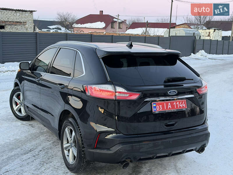 Внедорожник / Кроссовер Ford Edge 2019 в Дубно