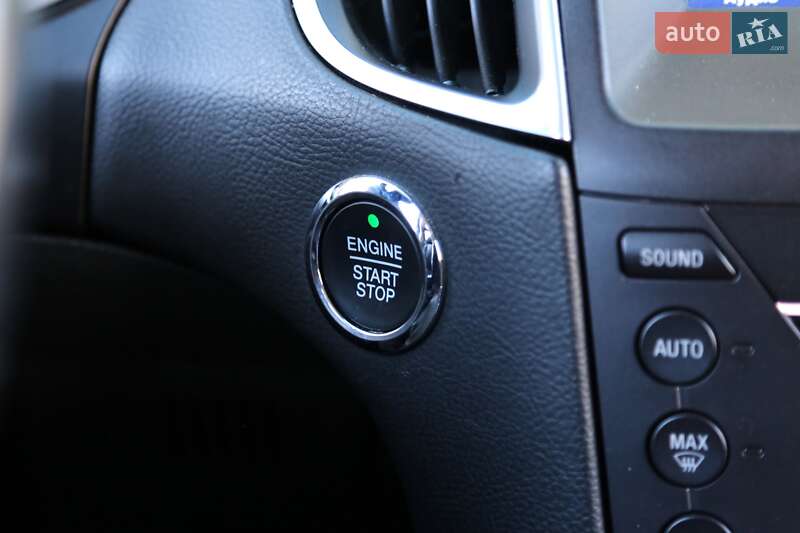 Внедорожник / Кроссовер Ford Edge 2016 в Киеве