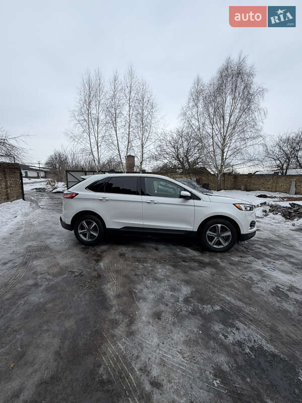 Внедорожник / Кроссовер Ford Edge 2020 в Дубно
