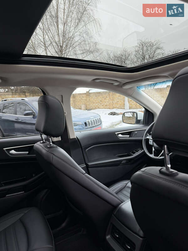 Внедорожник / Кроссовер Ford Edge 2020 в Дубно