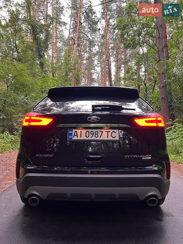 Внедорожник / Кроссовер Ford Edge 2019 в Киеве