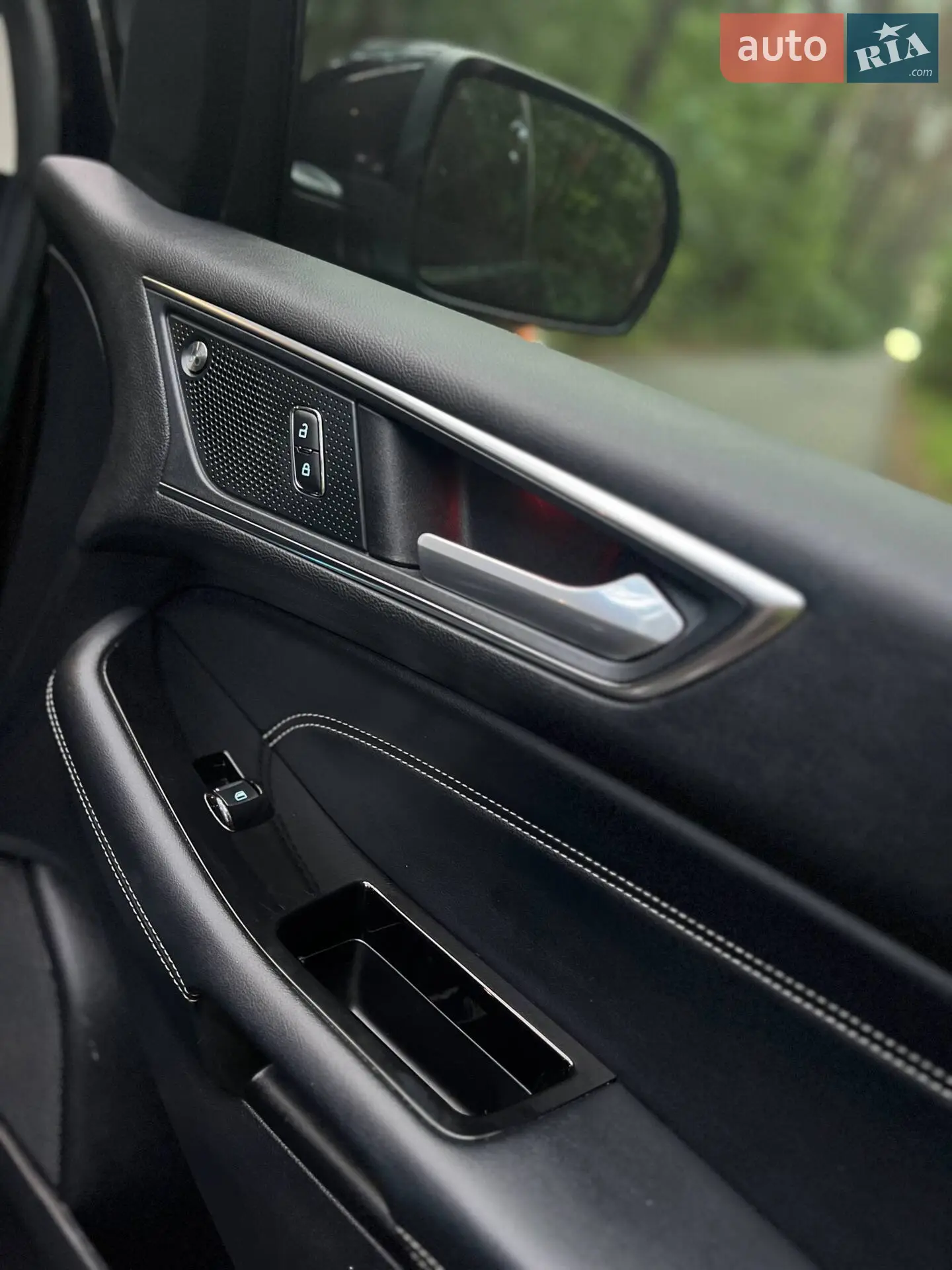 2019 Ford Edge - мініатюра 16