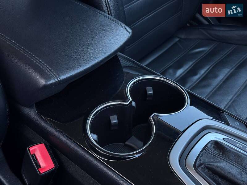 Позашляховик / Кросовер Ford Edge 2017 в Рівному