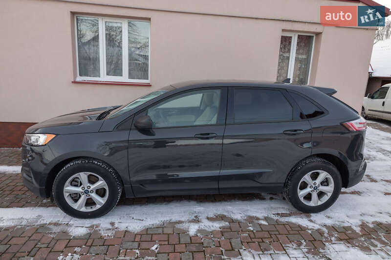 Позашляховик / Кросовер Ford Edge 2021 в Дубні