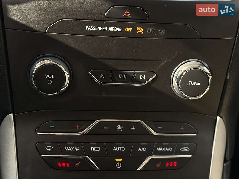 Внедорожник / Кроссовер Ford Edge 2018 в Киеве