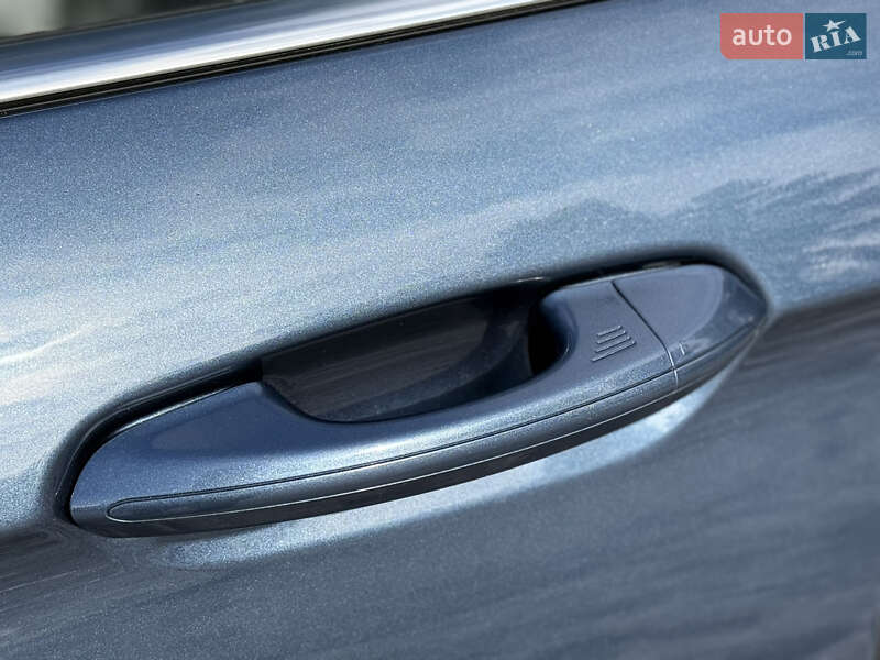 Внедорожник / Кроссовер Ford Edge 2018 в Киеве