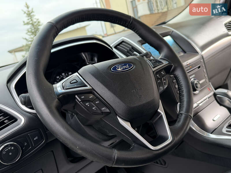 Внедорожник / Кроссовер Ford Edge 2016 в Дрогобыче
