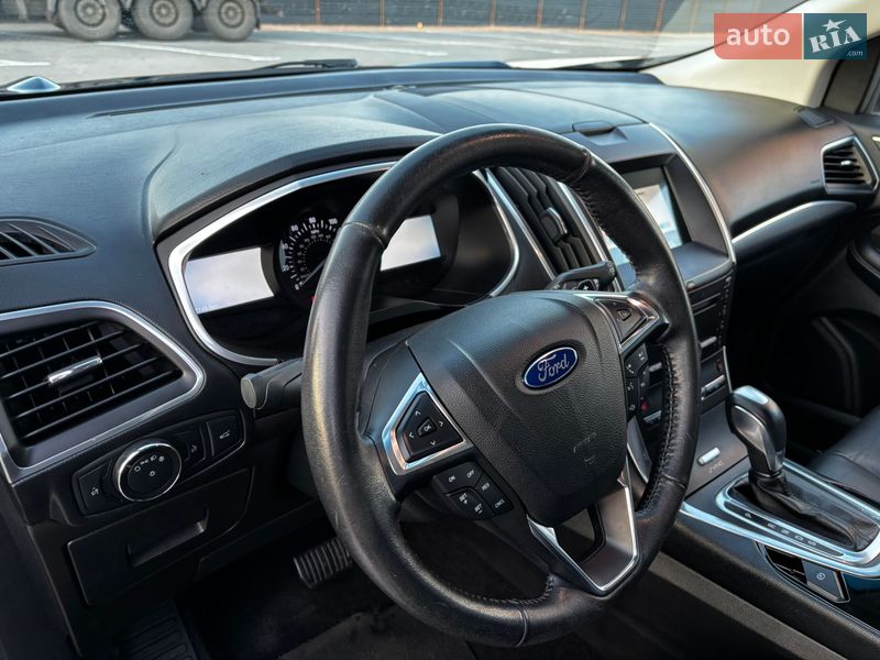 Позашляховик / Кросовер Ford Edge 2017 в Дубні фото 12 Позашляховик / Кросовер Ford Edge 2017 в Дубні