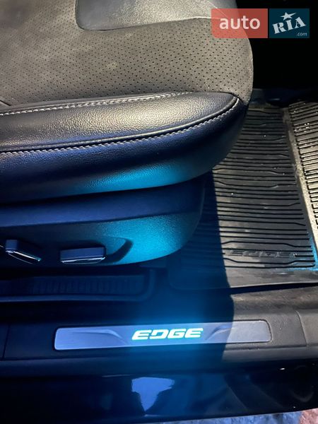 Внедорожник / Кроссовер Ford Edge 2017 в Львове
