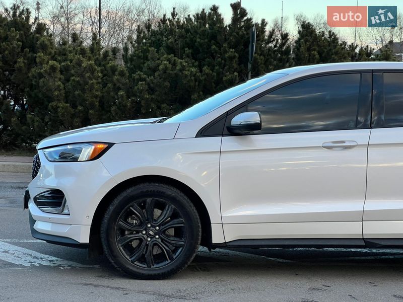 Внедорожник / Кроссовер Ford Edge 2019 в Киеве