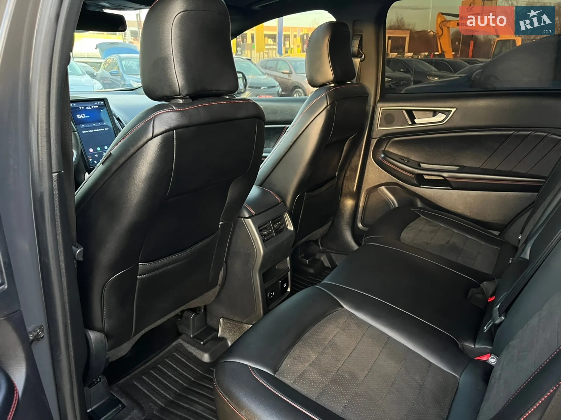2021 Ford Edge - мініатюра 19