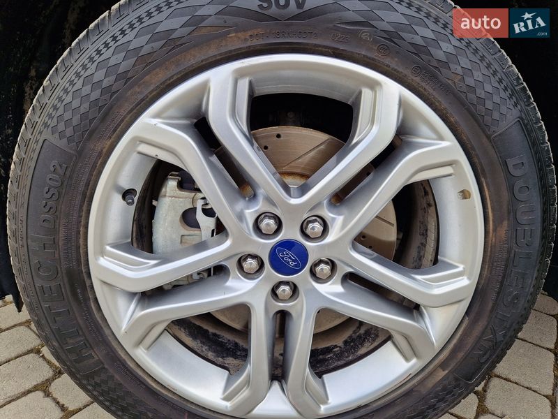 Позашляховик / Кросовер Ford Edge 2017 в Івано-Франківську