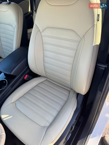 Внедорожник / Кроссовер Ford Edge 2015 в Броварах