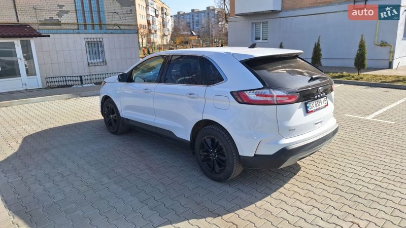 Позашляховик / Кросовер Ford Edge 2022 в Волочиську
