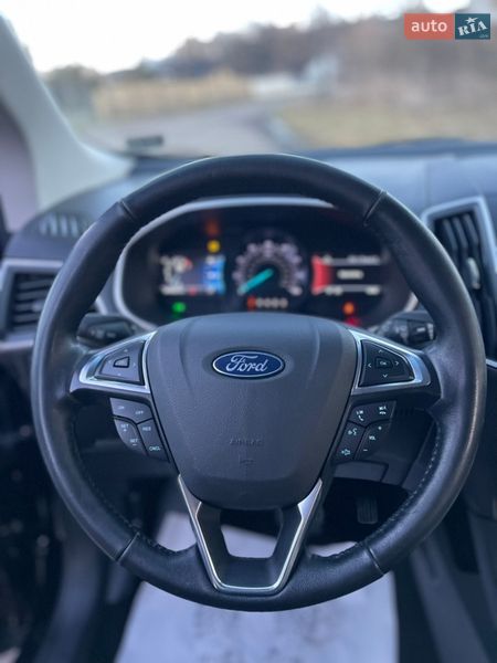 Позашляховик / Кросовер Ford Edge 2019 в Дубні