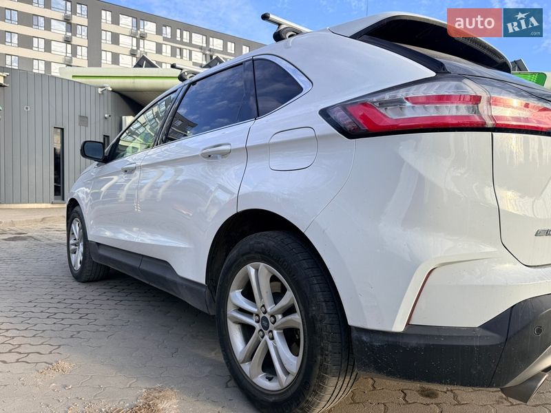 Позашляховик / Кросовер Ford Edge 2019 в Львові
