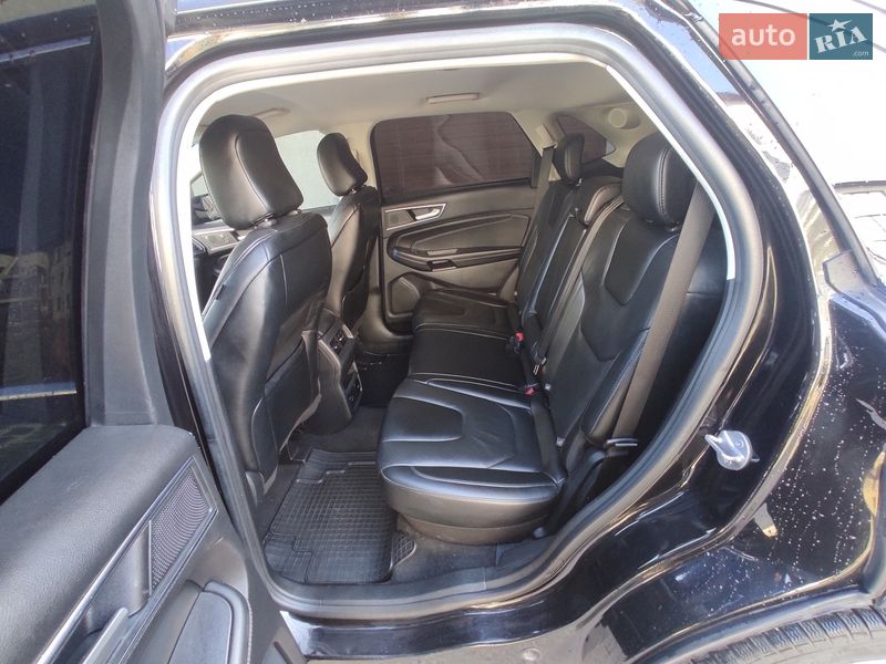 Позашляховик / Кросовер Ford Edge 2021 в Рівному