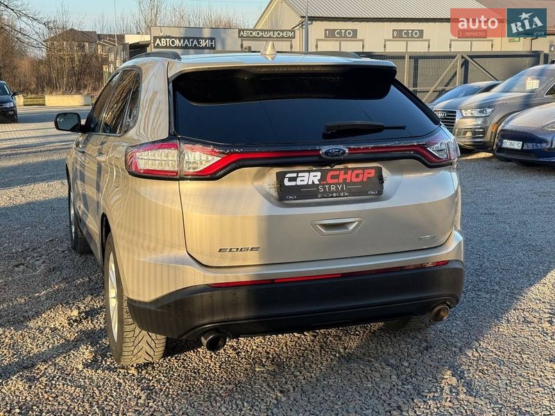 Позашляховик / Кросовер Ford Edge 2017 в Стрию