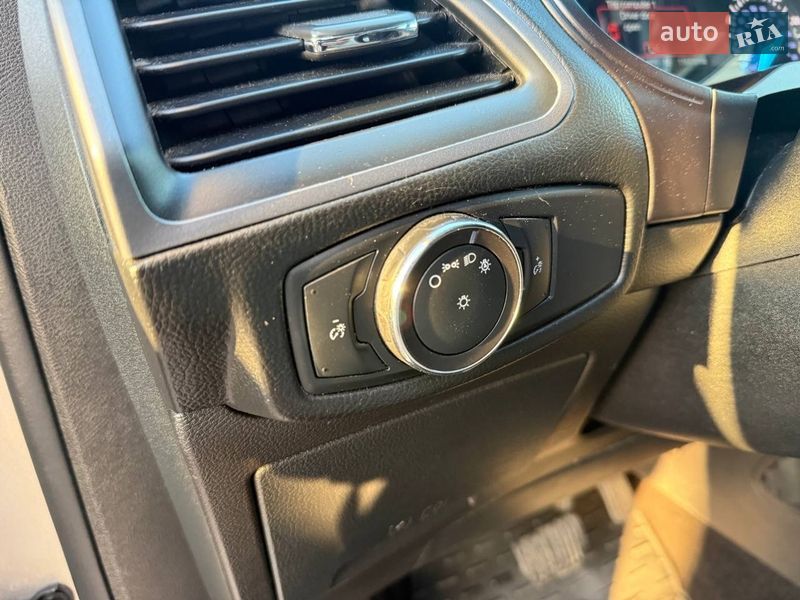 Позашляховик / Кросовер Ford Edge 2017 в Стрию