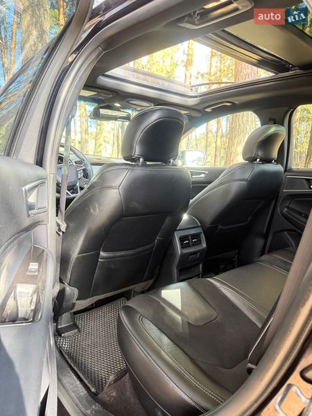 Позашляховик / Кросовер Ford Edge 2019 в Сумах