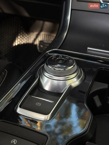 Позашляховик / Кросовер Ford Edge 2019 в Сумах