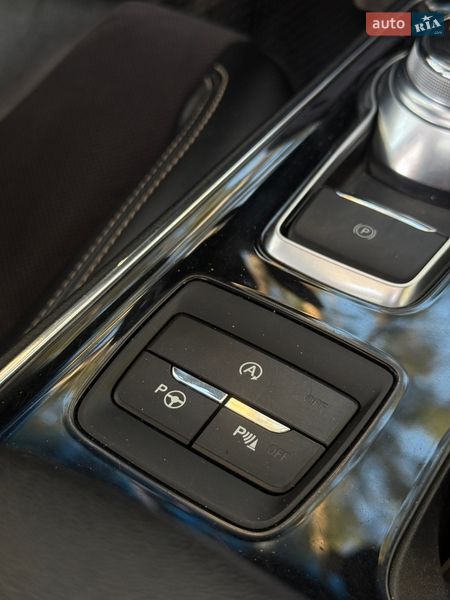 Позашляховик / Кросовер Ford Edge 2019 в Сумах