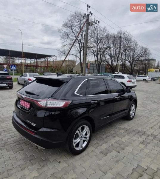 Позашляховик / Кросовер Ford Edge 2017 в Ужгороді