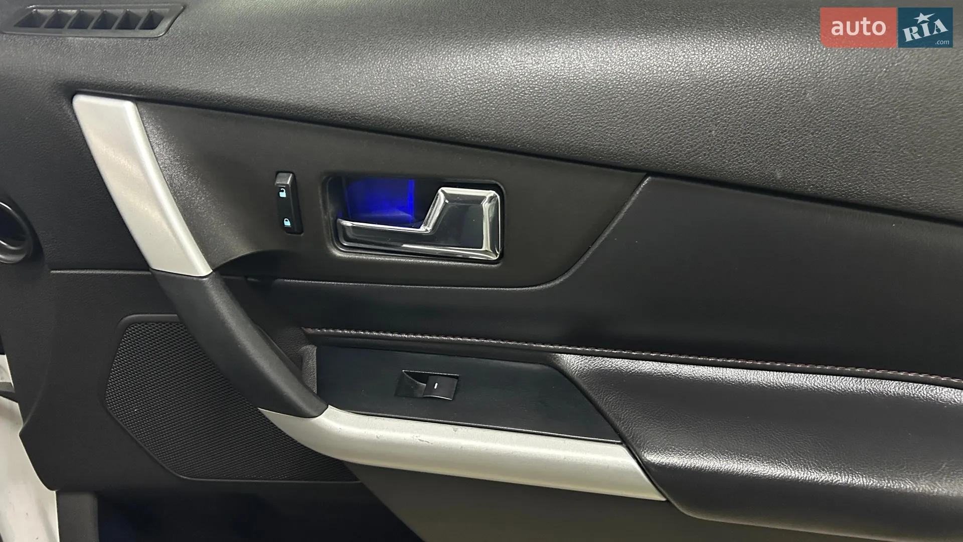 2011 Ford Edge - мініатюра 15