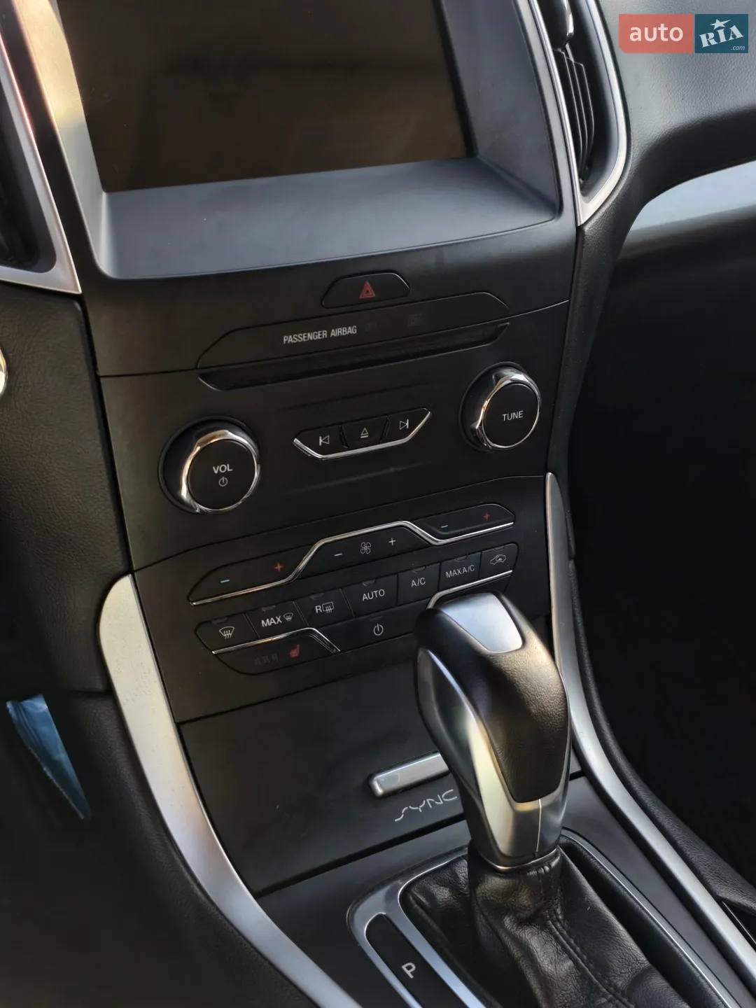 2016 Ford Edge - мініатюра 23